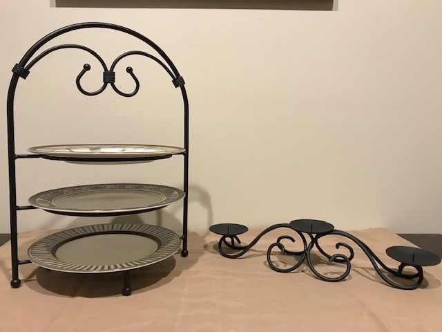 Southern Living Iron Plate Rack Votive Candle Holder